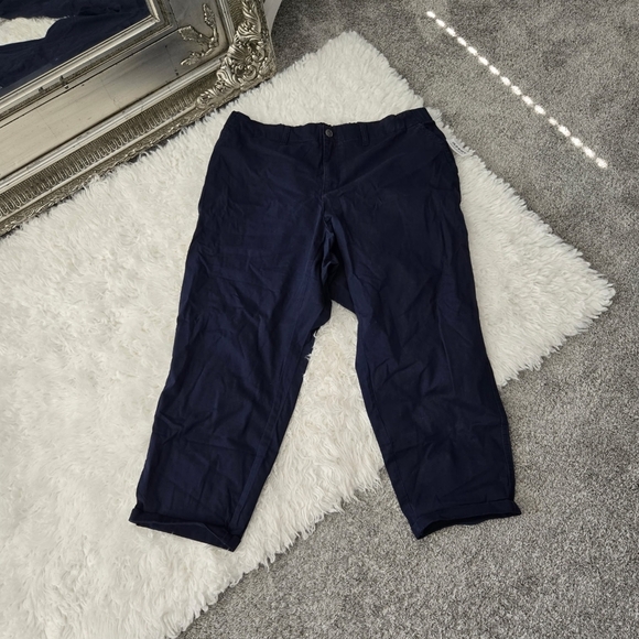Old Navy High-Waisted Cropped Pants. Navy. Size 2X. New. - Picture 1 of 8